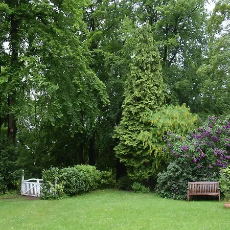 Lakeside Comfort With Balcony, Cleaning Included Eutin